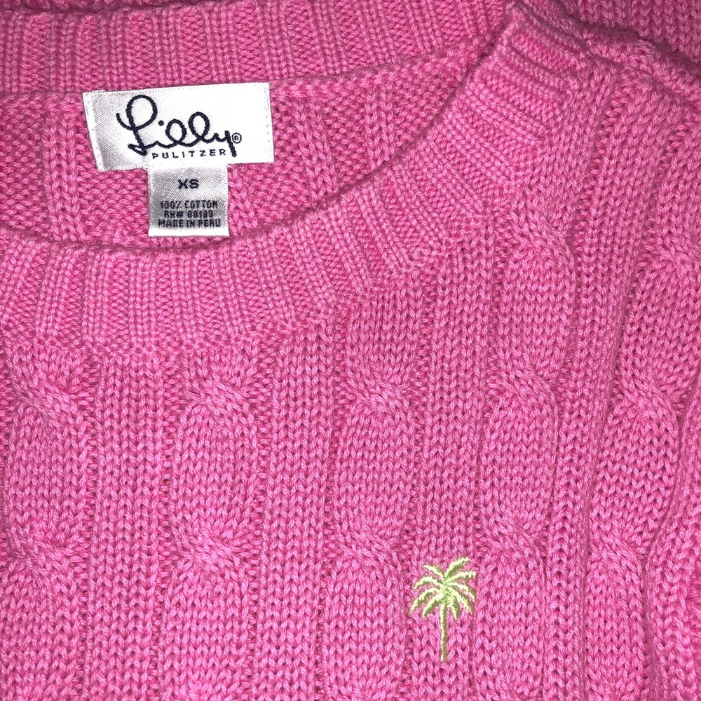 NWOT Pink cable knit Lilly Pulitzer sweater 🌴
